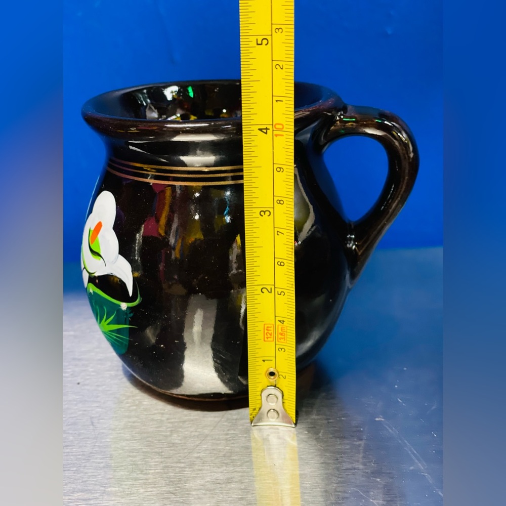 Beautiful caffe mugs Mexican Hand-Painted Clay Pottery Mug - Picture 6 of 7
